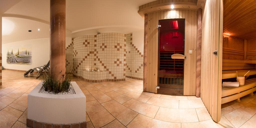 Pension Bergwelt Neustift im Stubaital Exterior photo