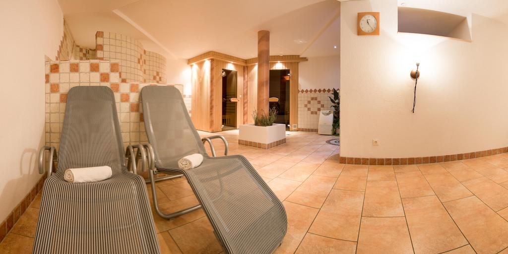 Pension Bergwelt Neustift im Stubaital Exterior photo