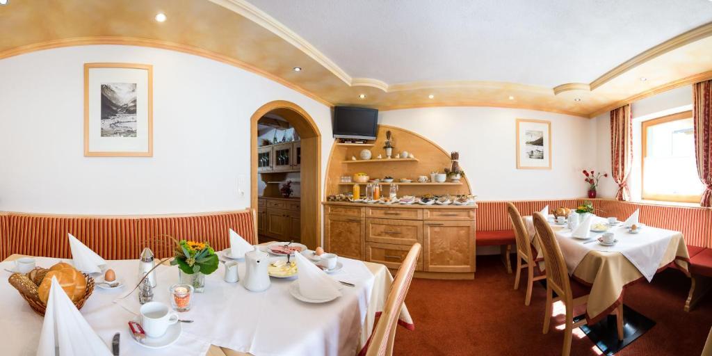 Pension Bergwelt Neustift im Stubaital Exterior photo